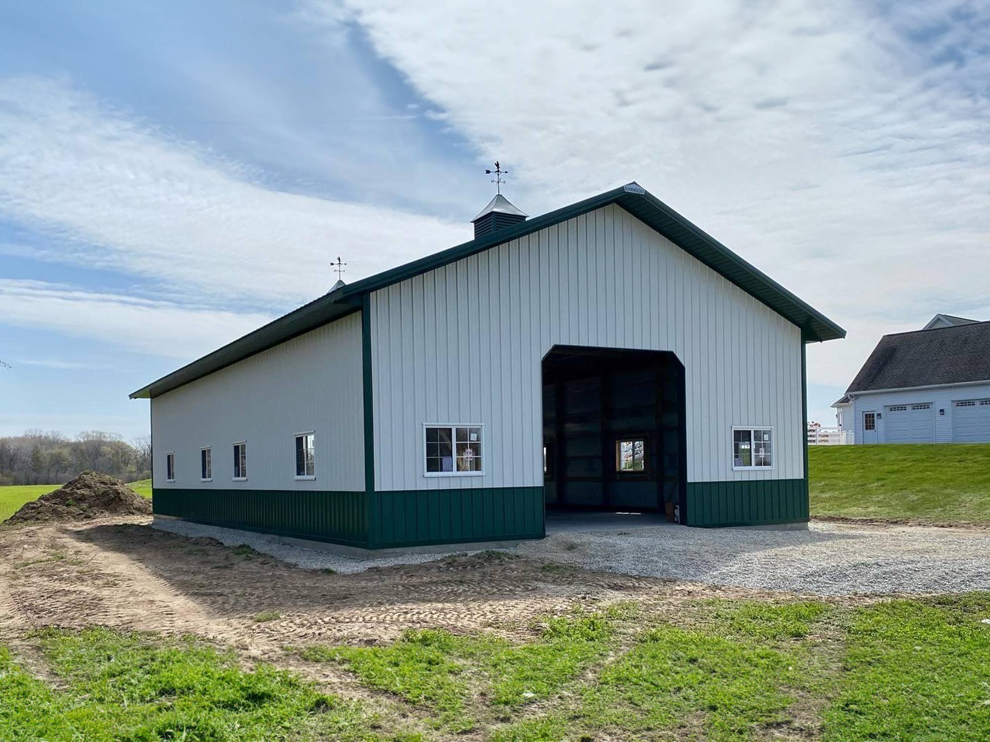 Post Frame Builder for Farms, Barns, and Livestock